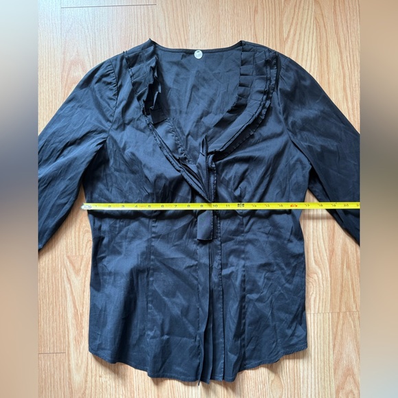 Margaret O’Leary Black Ruffle Blouse Size Medium - Picture 4 of 6